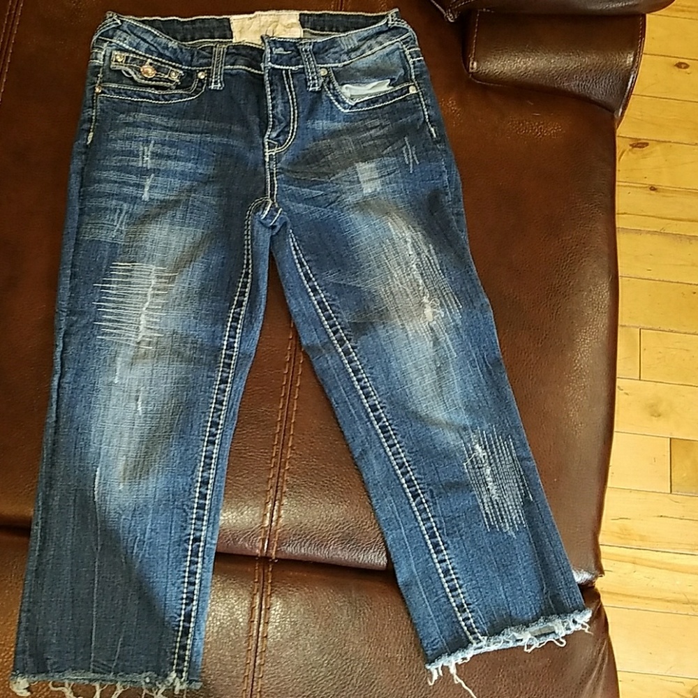 Dollhouse Capri Jeans